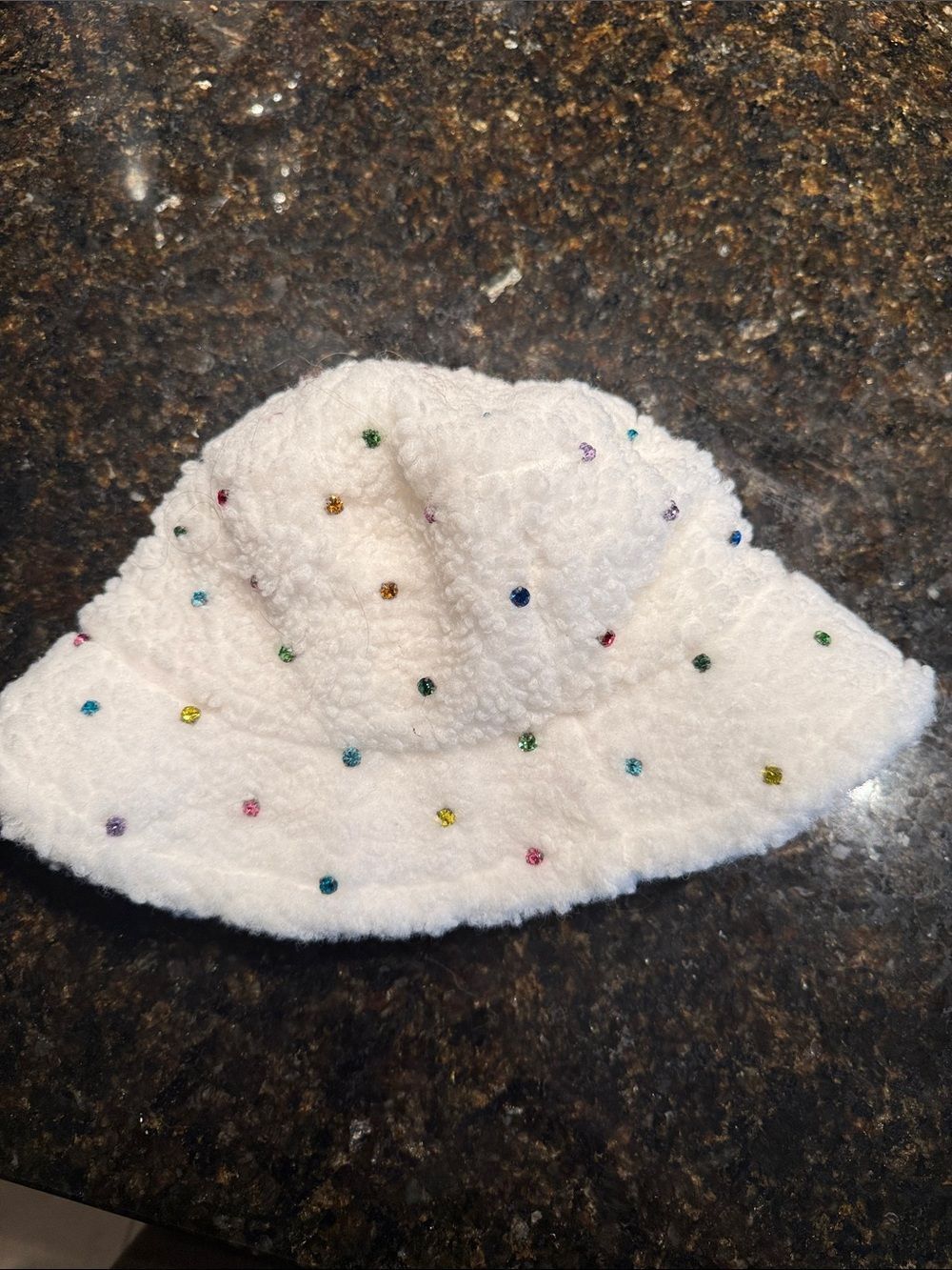 White Plush Bucket Hat Colorful Rhinestones - NWT - Extra Stones Included - Picture 2 of 4